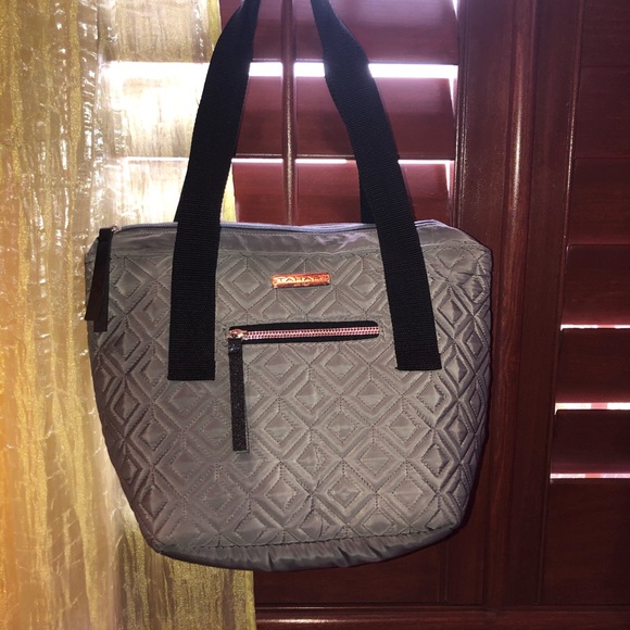 tahari lunch bag